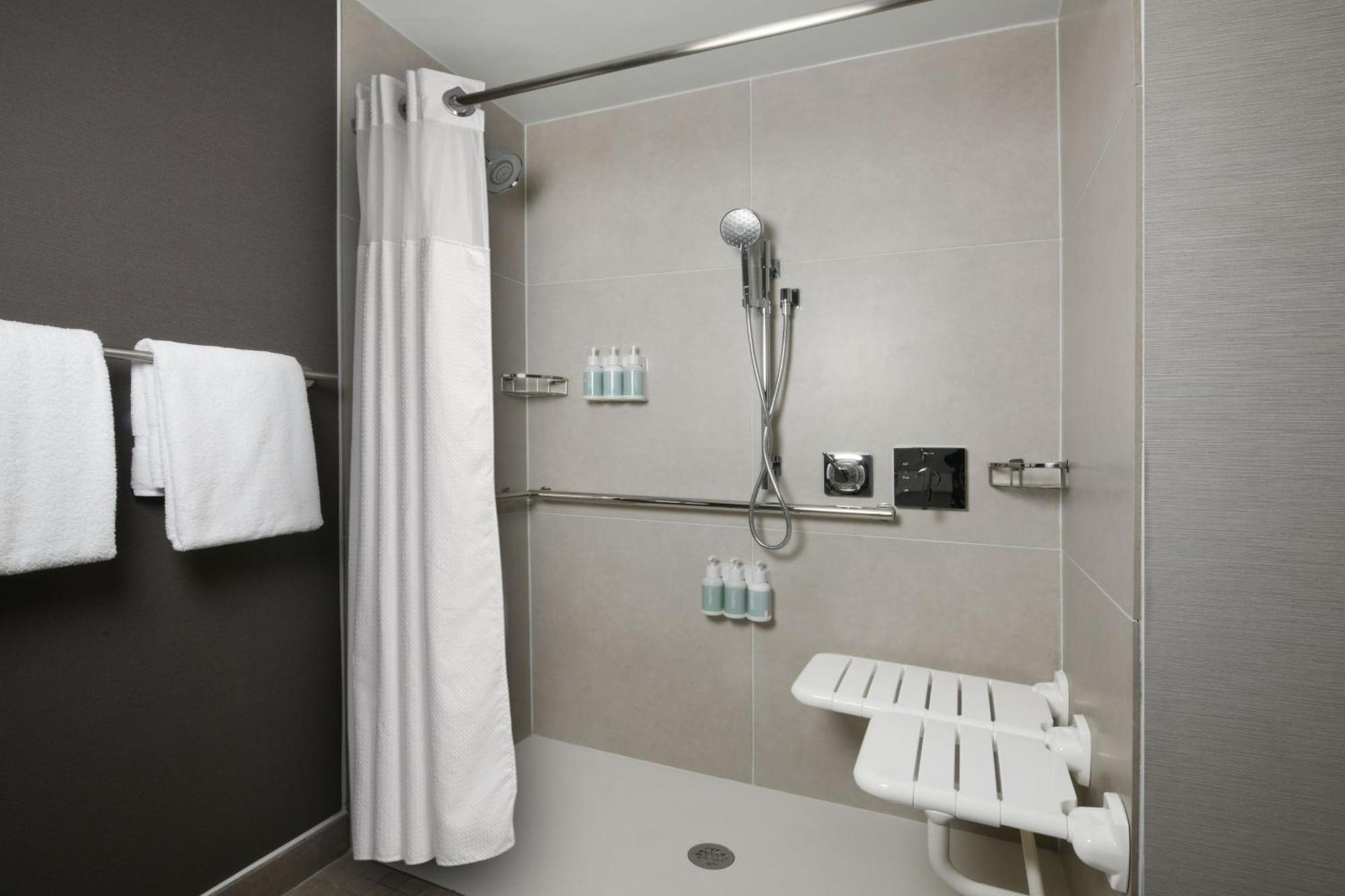 Courtyard Dallas Las Colinas Irving Esterno foto